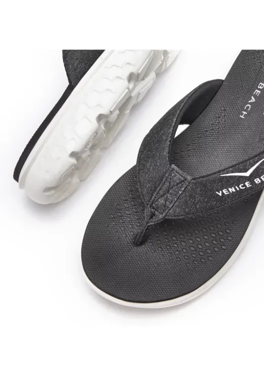 Online Badezehentrenner Sandalen & Sandaletten