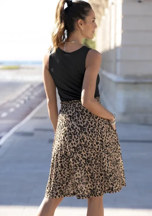 Online Buffalo Jerseykleid Schwarz-Leo-Bedruckt