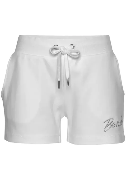 Hot Bench. Relaxshorts Ecru