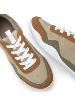Sneaker Sneaker