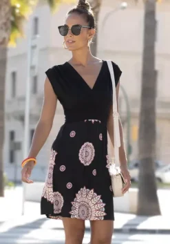 Online Beachtime Sommerkleid Schwarz-Bedruckt