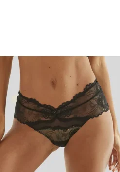 Outlet String Strings
