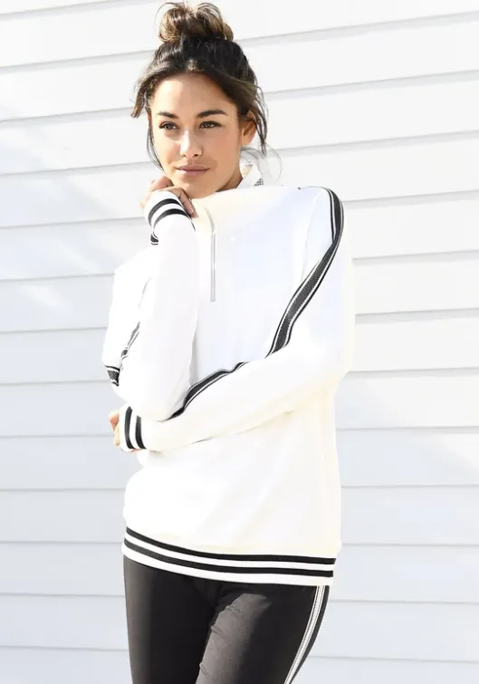 Discount Bench. Sweatshirt Ecru