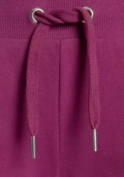 Clearance Bench. Sweatshorts Beere