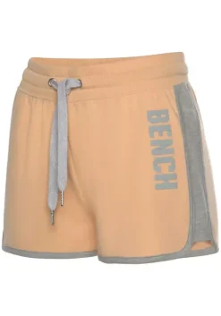 Online Bench. Sweatshorts