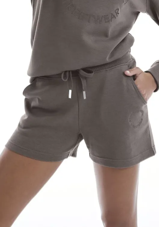 Online Bench. Sweatshorts"Mit Logostickerei" Taupe